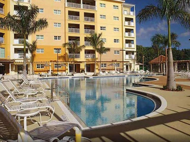 Marriott'S Villas At Doral Exterior photo