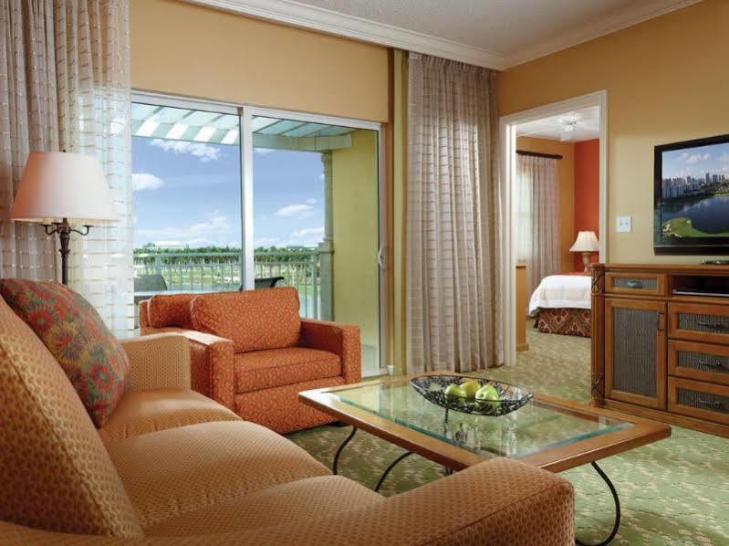 Marriott'S Villas At Doral Exterior photo